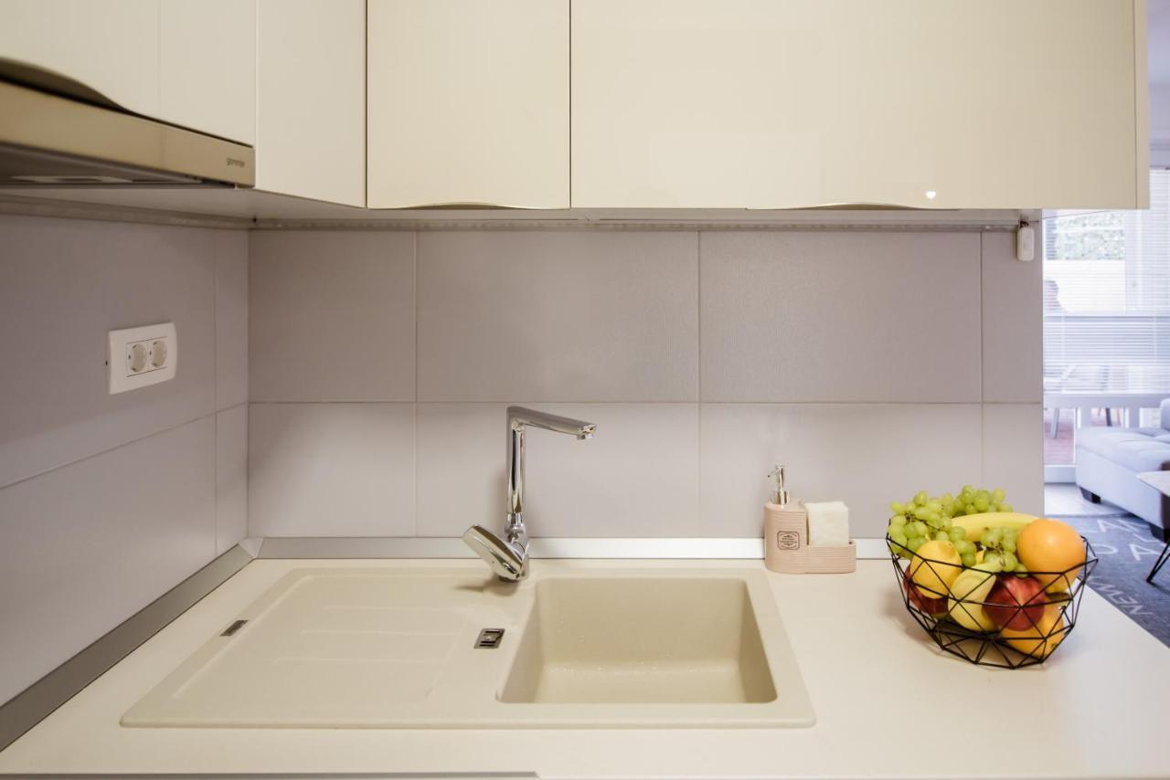 Apartment Lulu Makarska Esterno foto