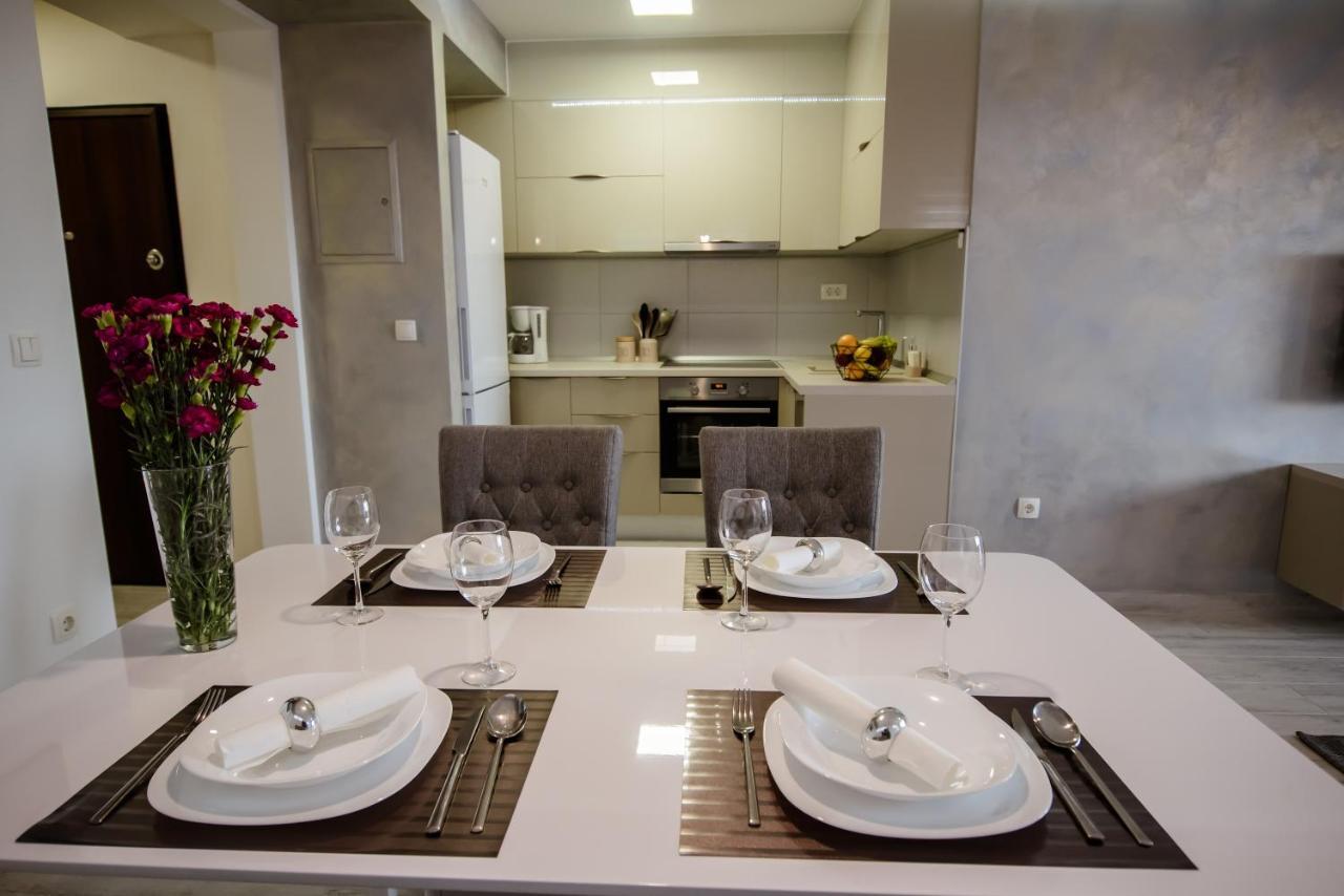Apartment Lulu Makarska Esterno foto