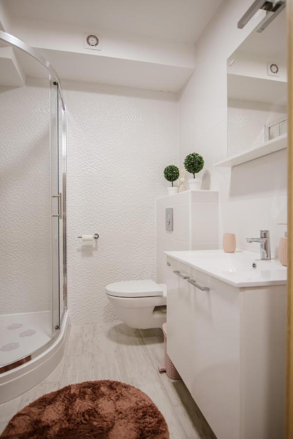 Apartment Lulu Makarska Esterno foto