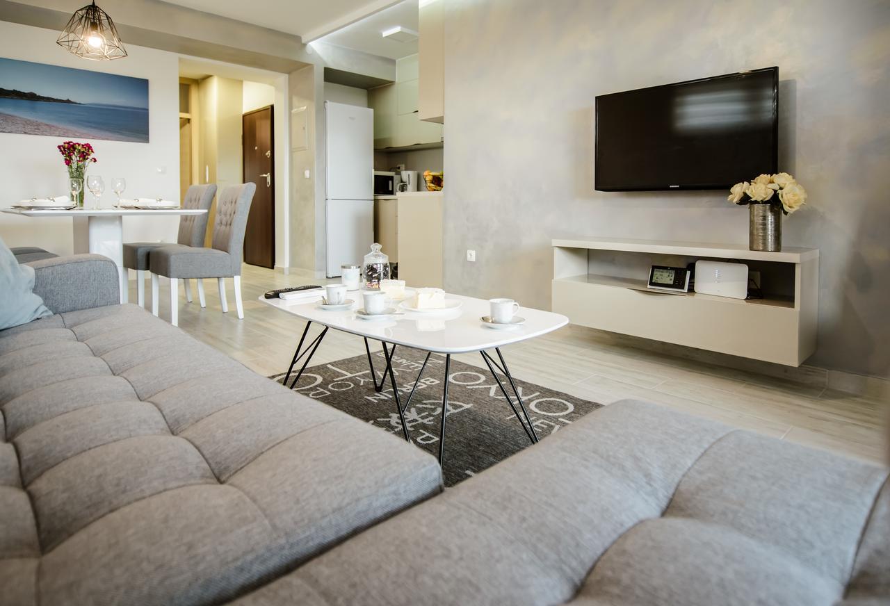 Apartment Lulu Makarska Esterno foto